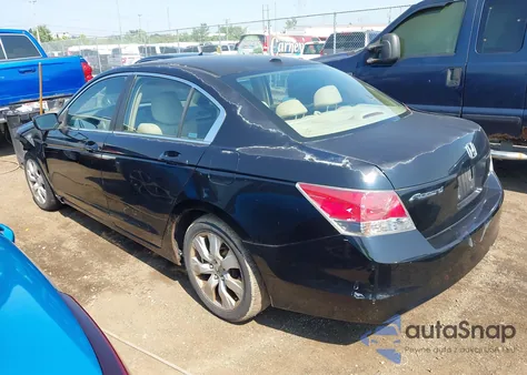 2008 Honda Accord 2.4 Ex-L из США, поврежденный, VIN 1HGCP26868A051785